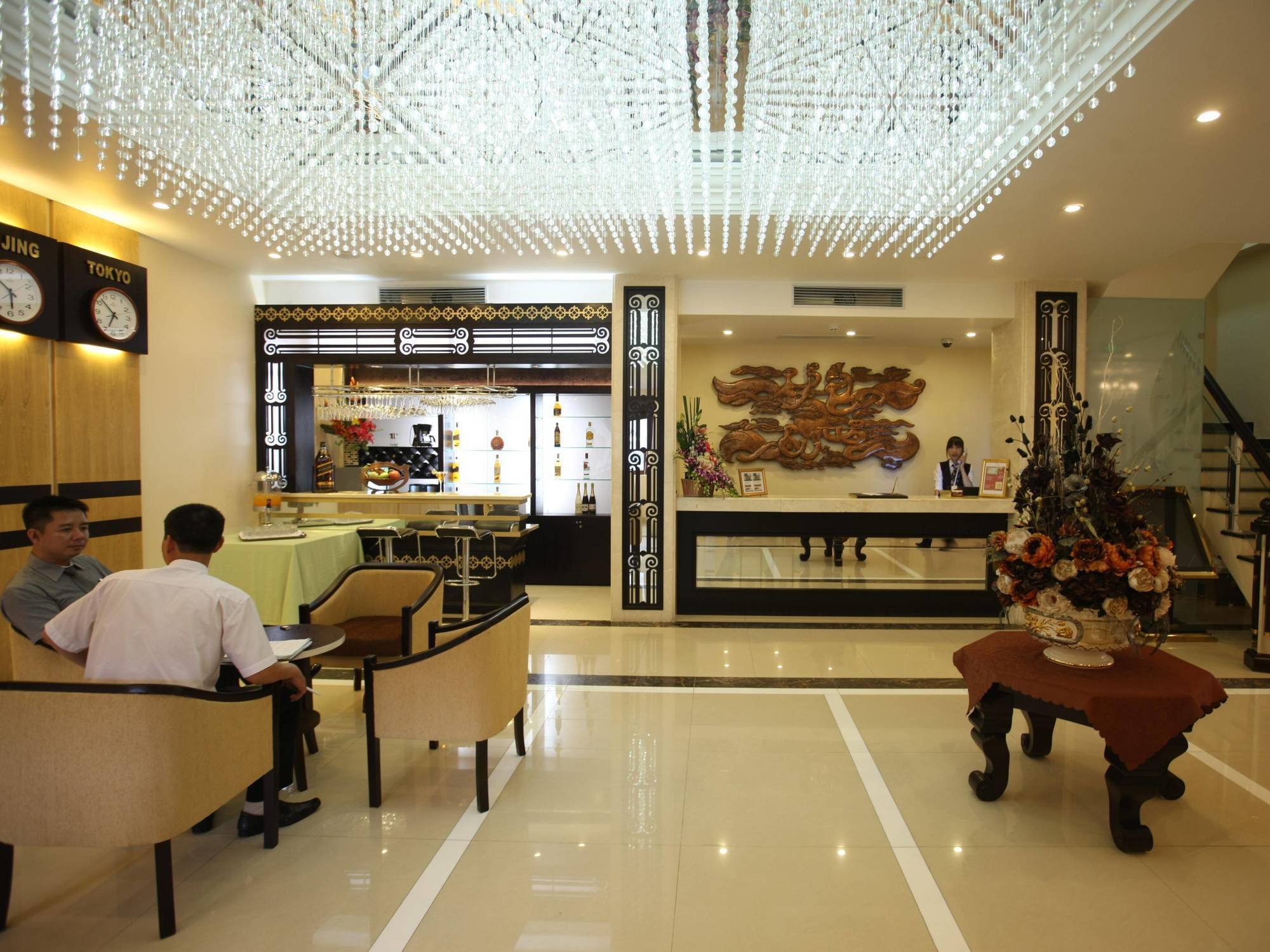 海防港紫胶龙大酒店 外观 照片